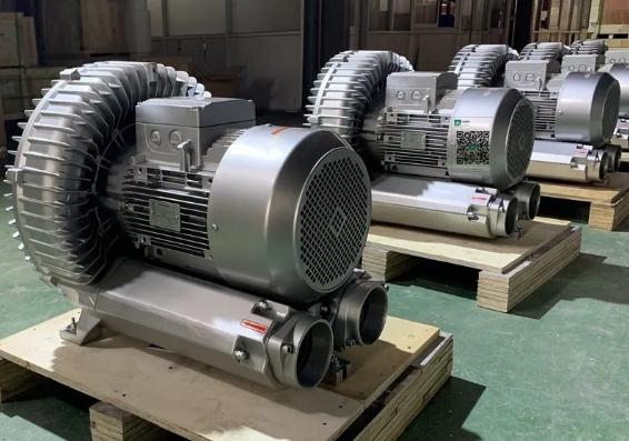 真空抽風機.jpg 真空抽風機.jpg