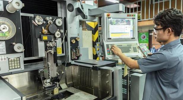 真空吸附輥生產綱領.jpg 真空吸附輥生產綱領.jpg