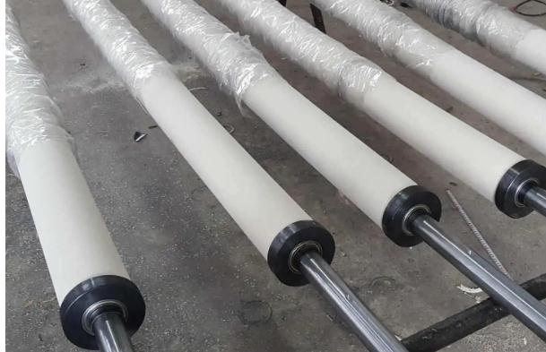 弧形輥中心孔加工.jpg 弧形輥中心孔加工.jpg