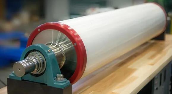 精密真空輥主軸零件工序多需嚴格執行規范.jpg 精密真空輥主軸零件工序多需嚴格執行規范.jpg