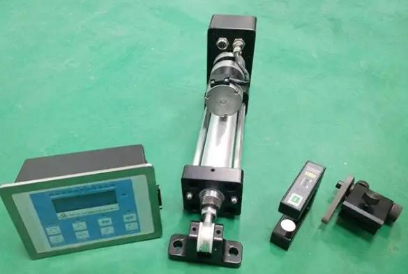 糾偏控制器在真空輥設備中的組成.jpg 糾偏控制器在真空輥設備中的組成.jpg