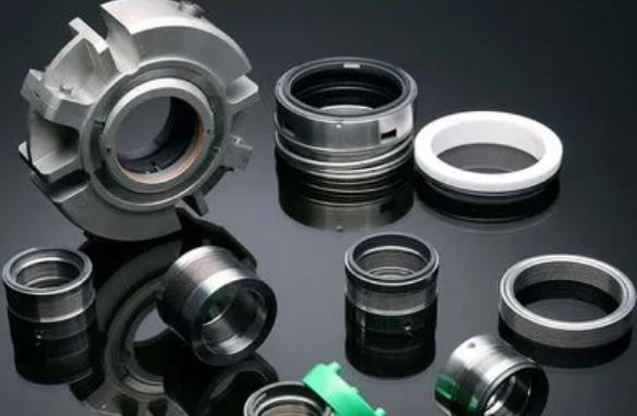 影響真空輥剛度的主要因素.jpg 影響真空輥剛度的主要因素.jpg