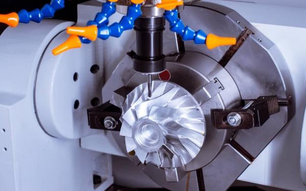 真空吸附輥制造過程的三個階段.jpg 真空吸附輥制造過程的三個階段.jpg