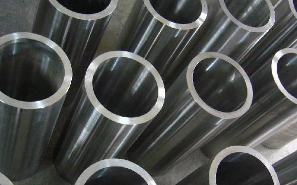 合金鋼的質量等級和特性.jpg 合金鋼的質量等級和特性.jpg